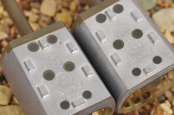 Guru Gripper Feeder Large or Medium